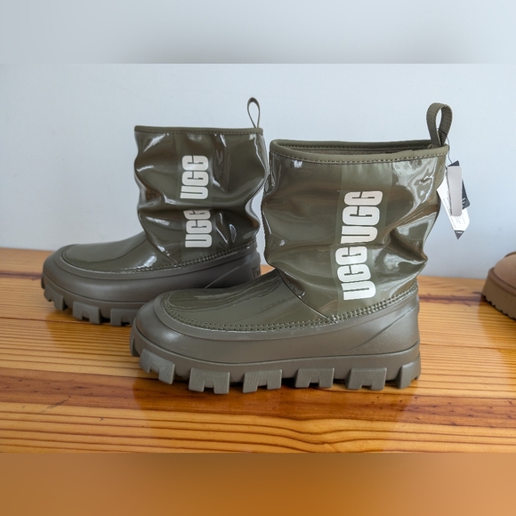 UGG Shoes - UGG Classic Brellah Mini Boots- Size:7